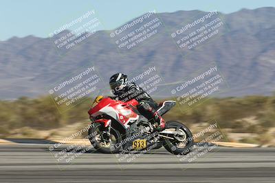 media/Oct-30-2025-Racers Edge (Thu) [[dabbdaf680]]/3-B Group/Session 4 (Turn 9 Side)/